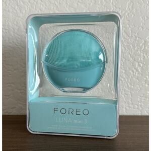 NWT Foreo Luna 3 Mini Smart Facial Cleansing Massager Mint $179 MSRP